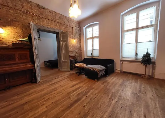 Stylowy Retro Lägenhet Poznań